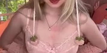 Lilyraedoll flash