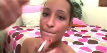 Facial cum catcher smoking sex 