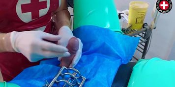 Femdom Sounding Stretching
