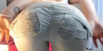 Brasilera Bailando Rico