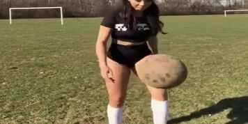 BIG BOOTY TEEN jiggling her rounded ass playing soccer
