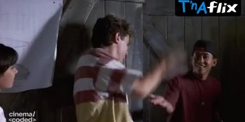 Halle Berry Sexy Scene  in Race The Sun
