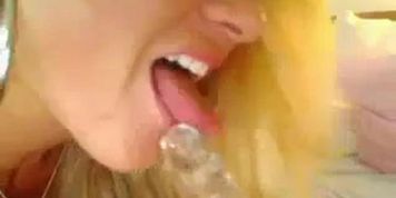 Beautiful Blonde Cam Girl