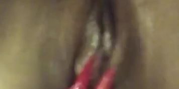 Sexy bbw girl loves playing with her pussy 