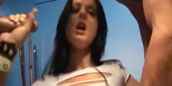NATURAL PENIS ENLARGEMENT - Melissa Lauren gives a good handjob for two dick