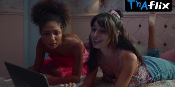 Marina Moschen Breasts Scene  in In Luna'S World
