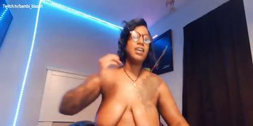 Ebony big butt webcam