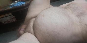 pregman. contractions on my sofa