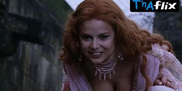 Elena Anaya Sexy Scene  in Van Helsing