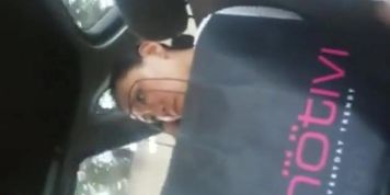 Dickflash for asian in taxi