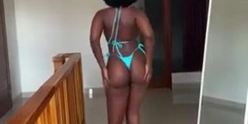 isimbi aka lexi luv You like front or back (Isabella Chrystin)