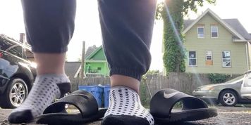BBW FEET UPCLOSE