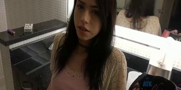 ATK Girlfriends - The date with Lucie was a success (Lucie Kline)