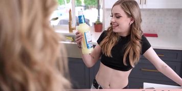 Cute teen wants to get better giving head so its time to help her out with a lesson (Nicky Rebel, Venus Vixen)