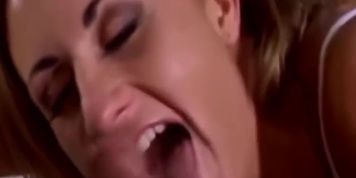 swing my wife and make her cum please