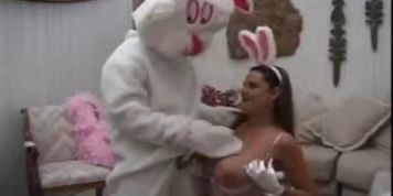 Kelly Madison HUGE 34 FF Titties - Happy Easter from 2003