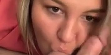 Deepthroating my bf 7 inch cock 