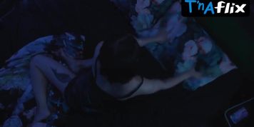 Anna Glaube Breasts Scene  in Razvod
