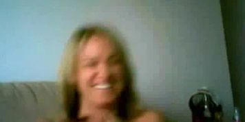 Cam masturbation fun with a good friend