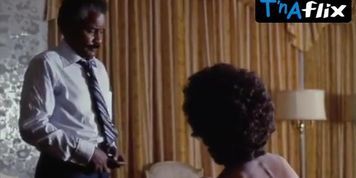 Vonetta Mcgee Breasts,  Butt Scene  in Detroit 9000