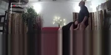 Bonne grosse cochonne cougar defoncee dans La Maison du Sexe
