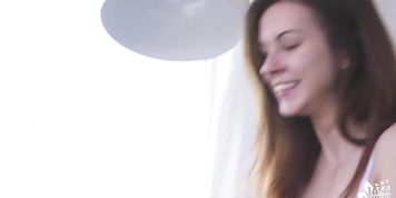 CASTING FRANCAIS - First time porn audition with sexy French Canadian newbie