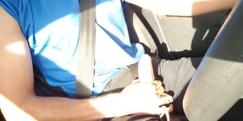 Dominos driver masturbating while delivering, 