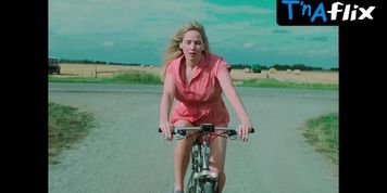 Jennifer Lawrence Desnudo, Extremo Scene  in Die, My Love