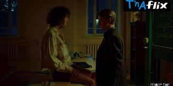 Viktoriya Butskikh Sexy Scene  in Trudnyye Podrostki