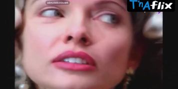 Alexia Dechamps Breasts Scene  in Xica Da Silva