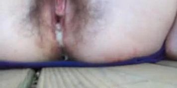 Hairy Teen masturbate