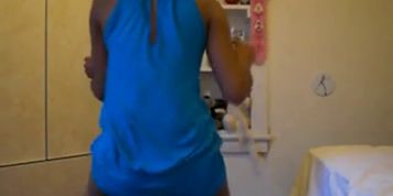 Ebony teen twerking pt 3