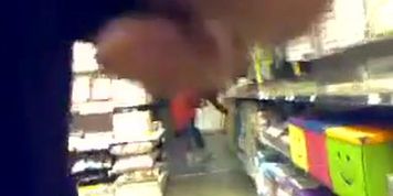Store Flash Milf
