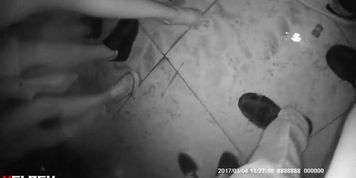 touch 3, comment