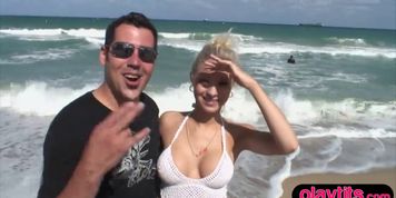 Teens beach trip ends in a groupsex orgy in a motel