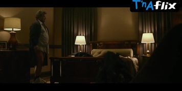 Rooney Mara Lesbian,  Butt Scene  in The Girl With The Dragon Tattoo