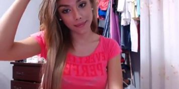 Kamilla - She-Male Webcam #8