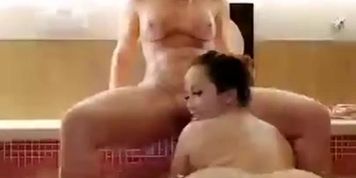 Cl&eacute;o fuck sexy