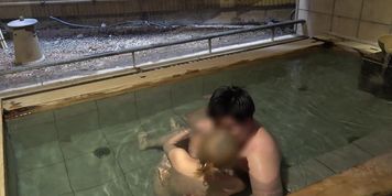 貸切風呂で巨乳の20歳子持ち妻といちゃらぶsex (Cory Chase, Sweetie_Fox, young wife)