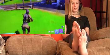 incredible nerdy feet on your face