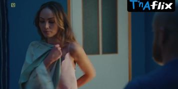 Weronika Ksiazkiewicz Breasts Scene  in Trzecia Polowa