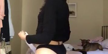 Amateur Lady Shows Off Tight Body