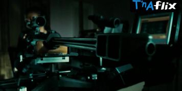 Alicia Keys Underwear Scene  in Smokin' Aces