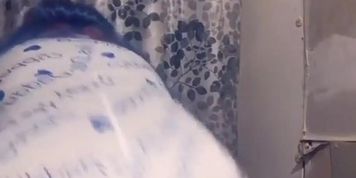 She Bouncing that ass on my lunch break!!! 
