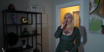 Shed Get Bred Up - Alexis Andrews