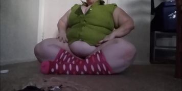 Piggy needs her cake