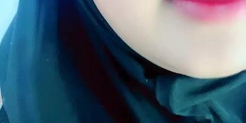 XELLA Jilbab Nakal Omek Mancur