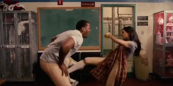 "THE COMEBACKS(2007)" Ball Busting clip (Noureen DeWulf)
