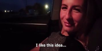 Hook up a little girl in aquapark and made her suck in my car