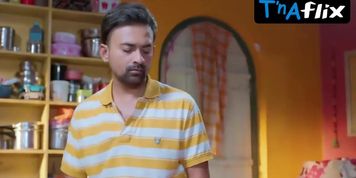 Ruks Khandagale Sexy Scene  in Rangeen Kahaniyan